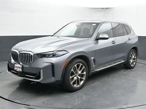 Used 2024 BMW X5 xDrive40i image 6