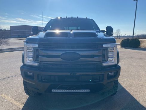 Used 2018 Ford F250 Lariat w/ Lariat Ultimate Package image 16