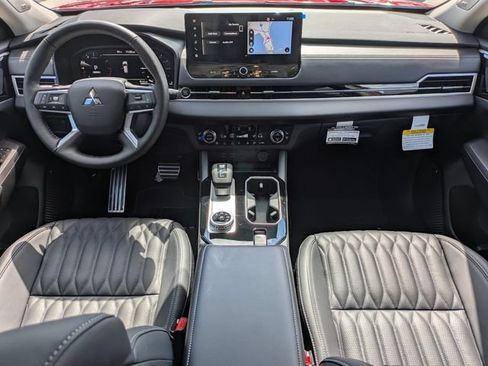 New 2026 Mitsubishi Outlander SEL FWD image 17