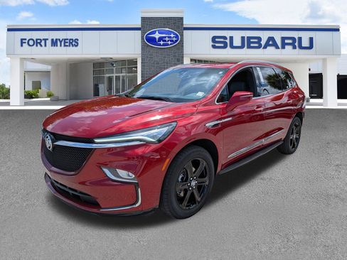 Used 2023 Buick Enclave Essence w/ Experience Buick Package FWD image 8