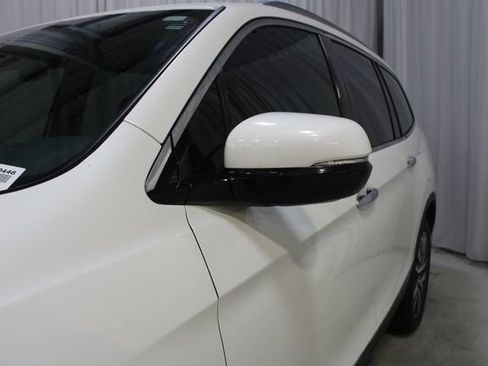 Used 2016 Honda Pilot Elite image 37