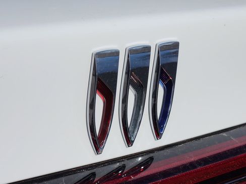 New 2026 Buick Envision Sport Touring image 12