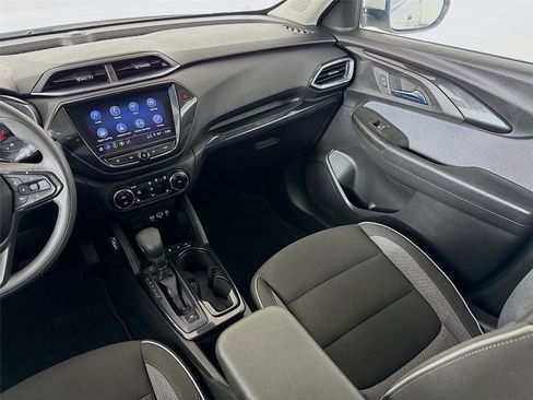 Used 2023 Chevrolet TrailBlazer LT w/ Convenience Package image 22