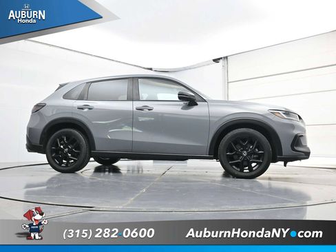 Used 2024 Honda HR-V Sport image 26