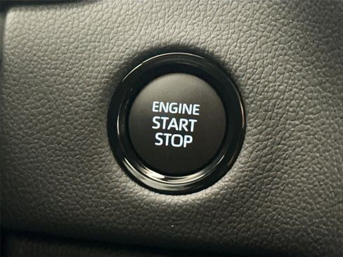 New 2026 Toyota Tundra Limited AWD/4WD image 21