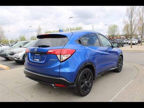 Used 2021 Honda HR-V Sport image 7