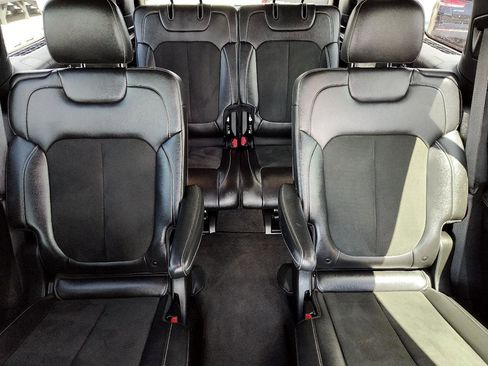 Used 2021 Jeep Grand Cherokee L Laredo RWD image 26