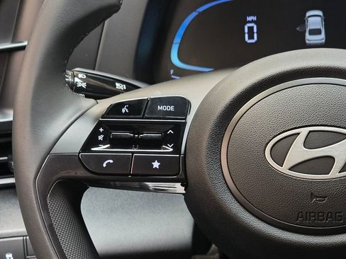 New 2026 Hyundai Elantra SEL Sport Premium FWD image 17