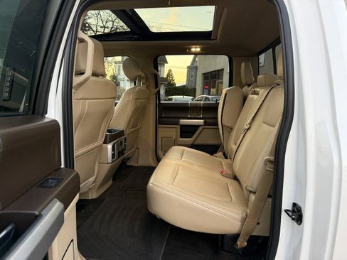 Used 2018 Ford F150 Lariat image 13