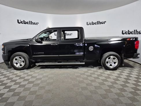 Used 2018 Chevrolet Silverado 1500 LT w/ All Star Edition image 4