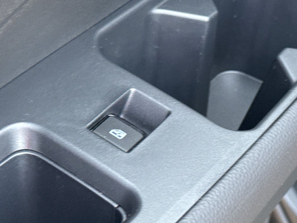 Certified 2025 Nissan Pathfinder S AWD/4WD image 30