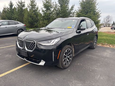 Used 2025 BMW X3 xDrive30i w/ Premium Package image 8