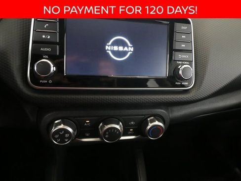 New 2025 Nissan Kicks Play S image 15