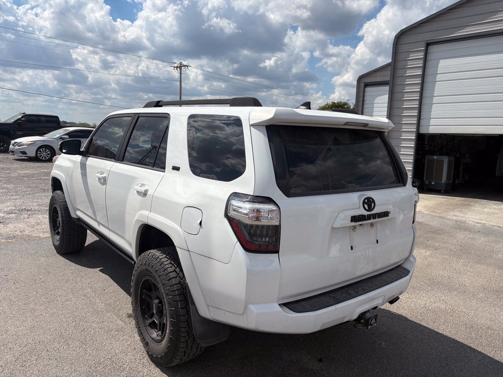 Used 2017 Toyota 4Runner SR5 Premium AWD/4WD image 5