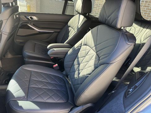 Used 2024 BMW X7 xDrive40i w/ M Sport Package image 14