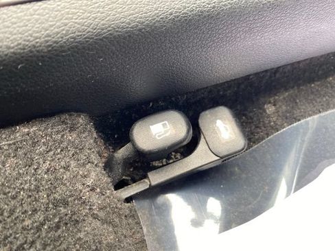 Used 2019 Kia Forte LXS FWD image 16