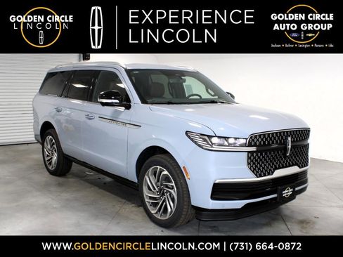 New 2025 Lincoln Navigator Reserve image 1