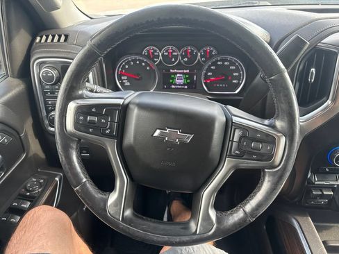 Used 2021 Chevrolet Silverado 1500 RST w/ Convenience Package II AWD/4WD image 10
