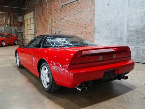 Used 1993 Acura NSX RWD image 10