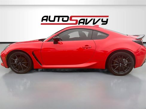 Used 2023 Toyota GR86 Premium image 4