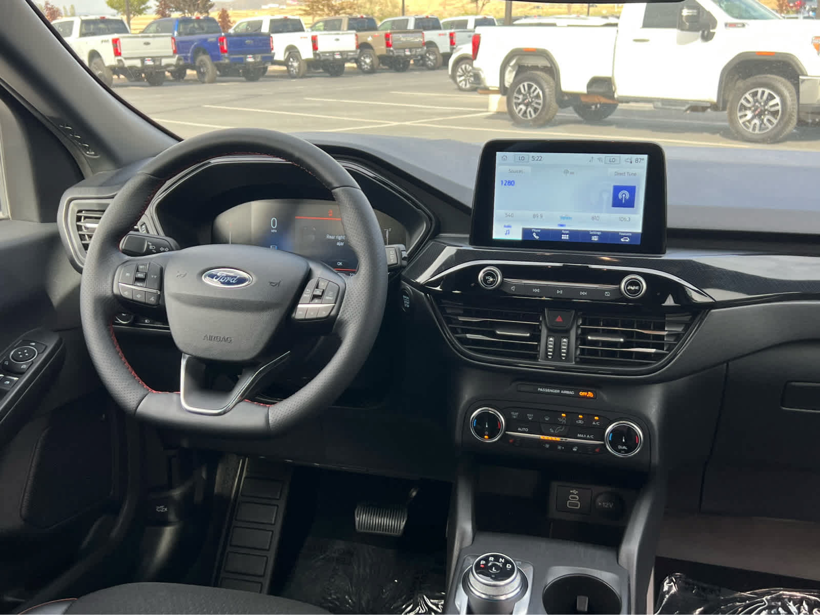 Used 2025 Ford Escape ST-Line Select AWD/4WD image 18