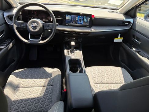 New 2026 Nissan Kicks SV FWD image 13
