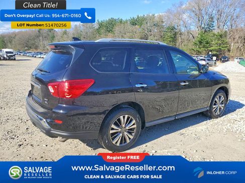 Used 2019 Nissan Pathfinder SL AWD/4WD image 4