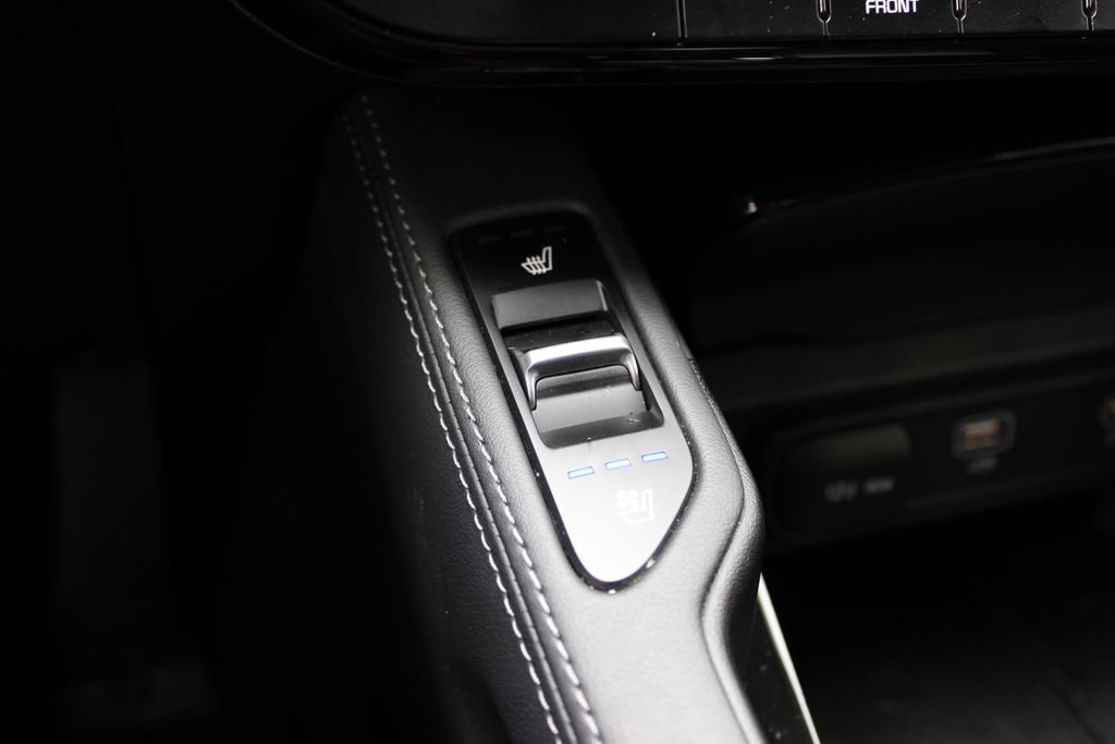 Used 2024 Kia Telluride EX w/ EX Captain's Chair Package AWD/4WD image 22