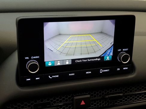 Certified 2025 Honda HR-V Sport image 3