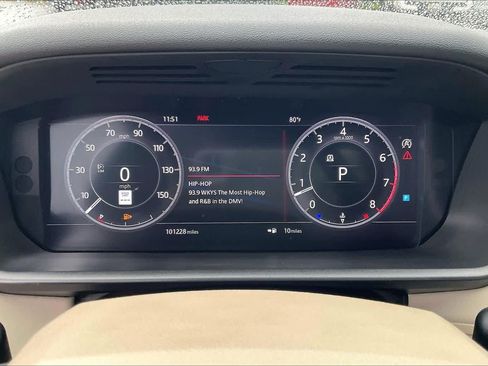 Used 2019 Land Rover Discovery SE AWD/4WD image 27