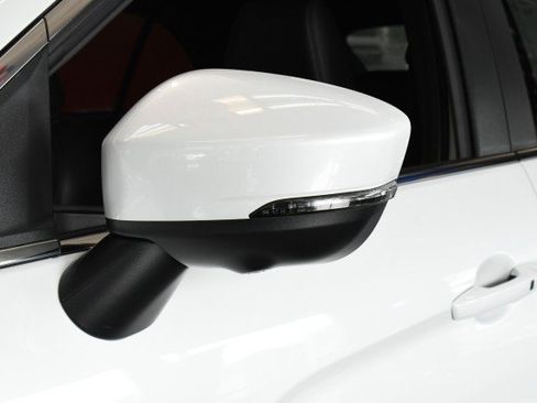 New 2026 Mitsubishi Eclipse Cross SEL AWD/4WD image 9
