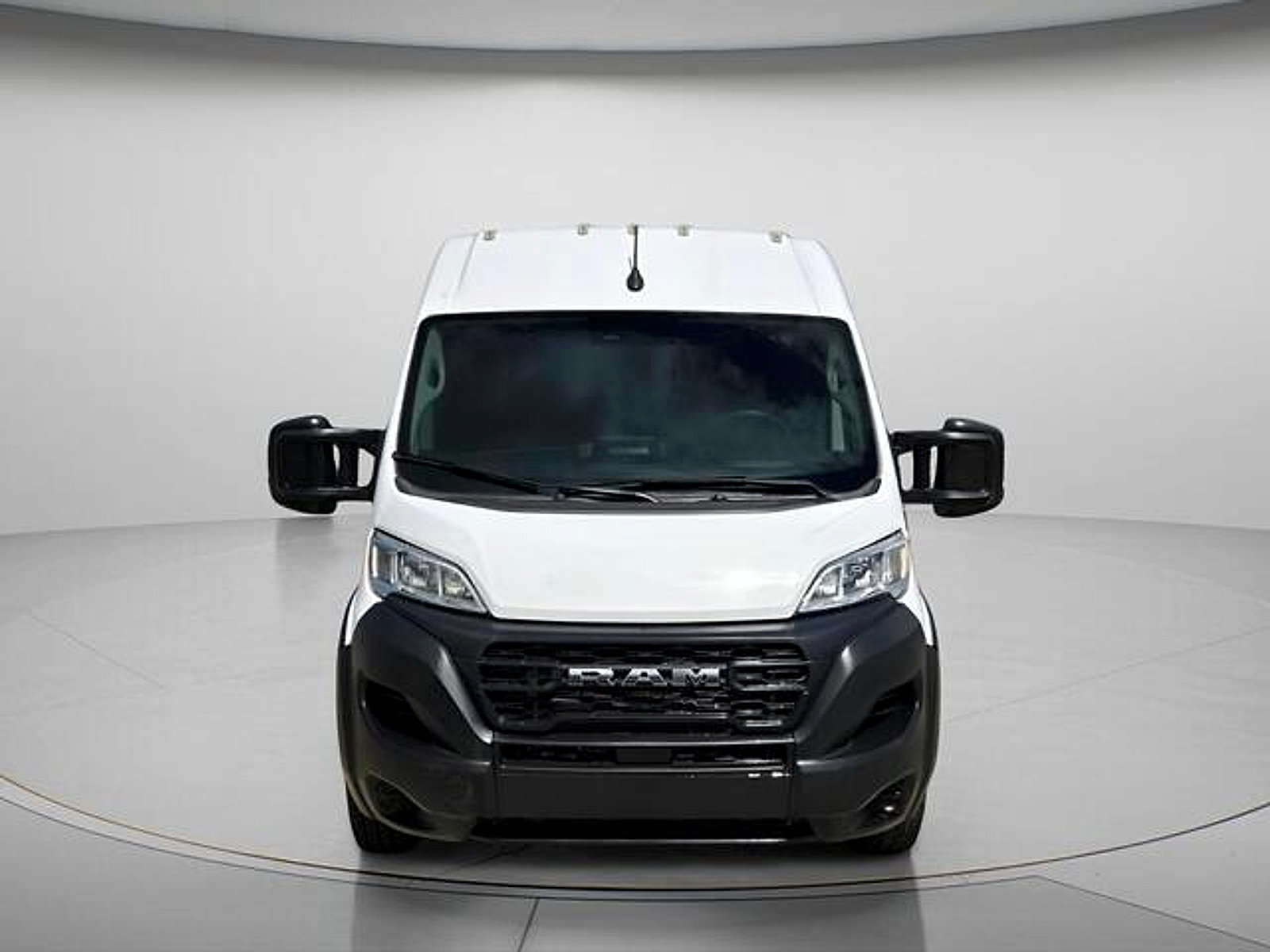 Used 2023 RAM ProMaster 2500 FWD image 9
