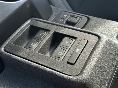 New 2025 Ford Bronco Big Bend image 24