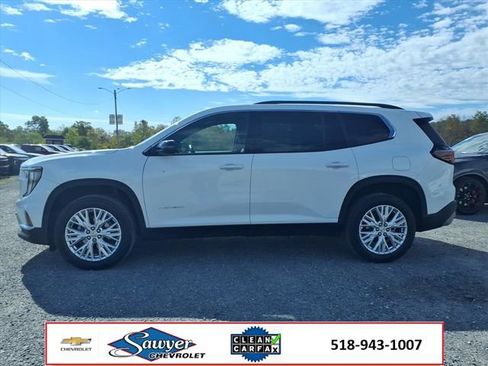 Used 2024 GMC Acadia Elevation image 4