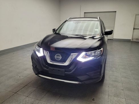 Used 2019 Nissan Rogue SV FWD image 15
