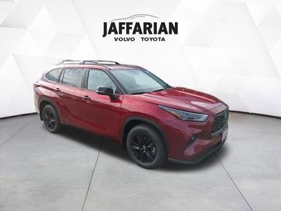 New 2025 Toyota Highlander XLE