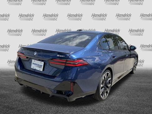 Certified 2026 BMW 530i xDrive AWD/4WD image 11