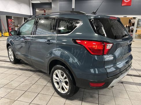Used 2019 Ford Escape SEL image 6