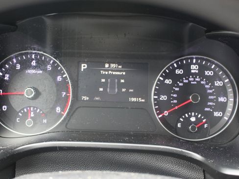 Certified 2024 Kia Forte LXS FWD image 22