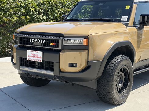 Used 2025 Toyota Land Cruiser w/ Premium Package AWD/4WD image 7
