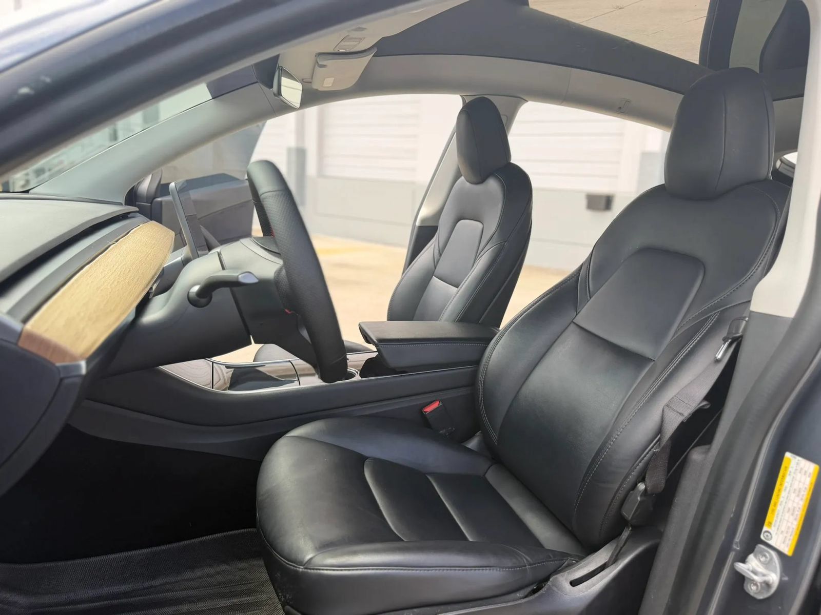 Used 2021 Tesla Model Y 2WD image 17