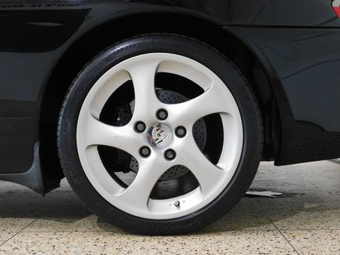 Used 2004 Porsche 911 Carrera RWD image 94