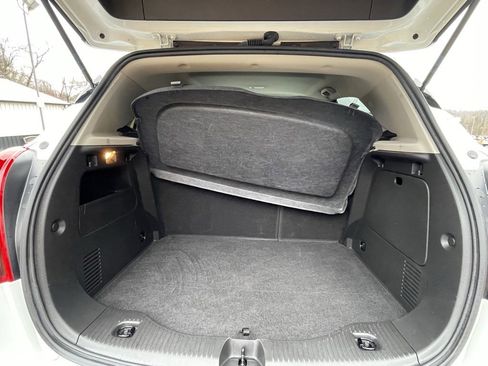 Certified 2021 Buick Encore Preferred image 16