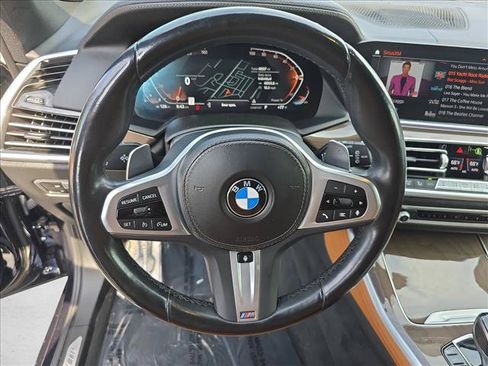 Used 2023 BMW X5 xDrive40i w/ M Sport Package AWD/4WD image 18