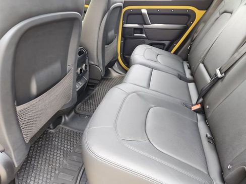 New 2026 Land Rover Defender 110 AWD/4WD image 29