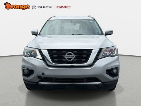 Used 2020 Nissan Pathfinder SV w/ Cargo Package FWD image 8
