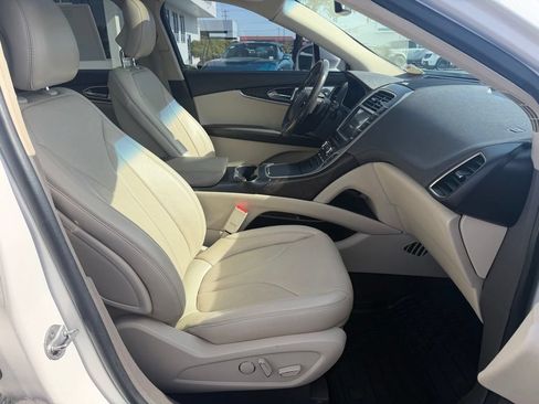 Used 2019 Lincoln Nautilus Reserve w/ Ultimate Package AWD/4WD image 33