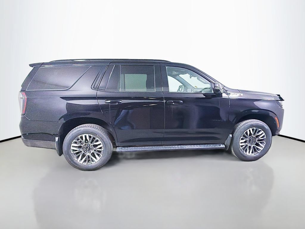 Used 2026 Chevrolet Tahoe Z71 w/ Comfort Package AWD/4WD image 5