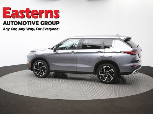 Used 2023 Mitsubishi Outlander SE AWD/4WD image 62