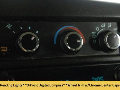 Used 2018 Chevrolet Express 3500 LT w/ LT Preferred Equipment Group image 22